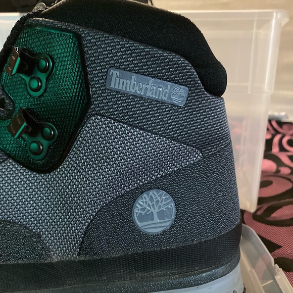 Mens timberland boots size 9 - Picture 3 of 3